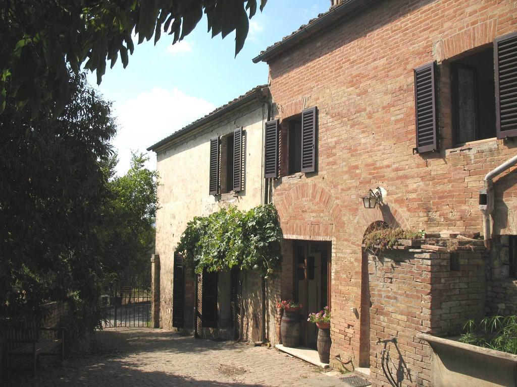 Agriturismo La Torretta Costalpino Bagian luar foto